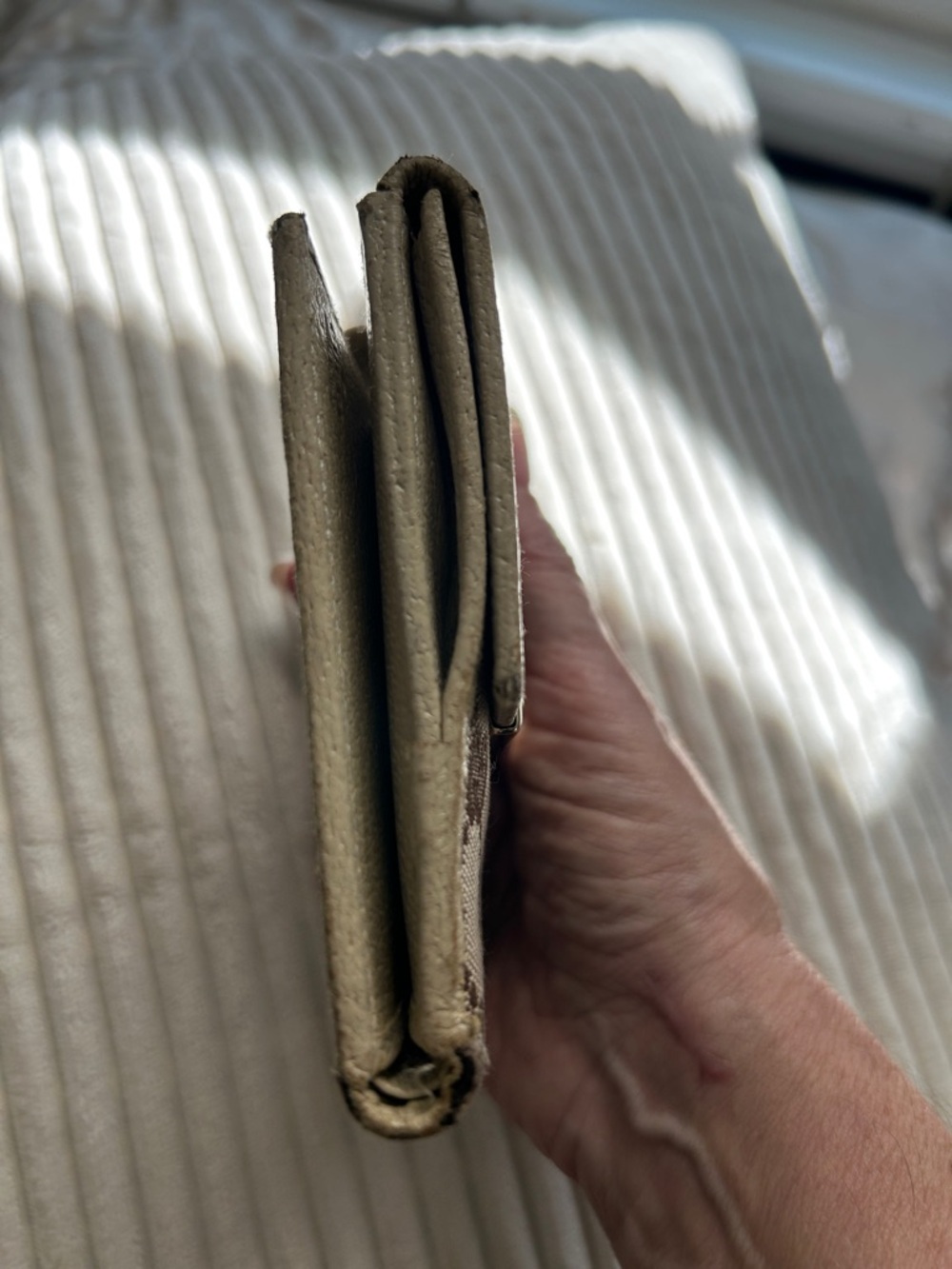 7008. Authentic Gucci Beige & Brown MonoCompact Wallet w/Gold Hardware. - Picture 9 of 11
